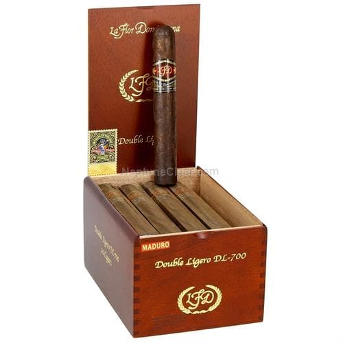 La Flor Dominicana Double Ligero 700 Maduro - Box of 20