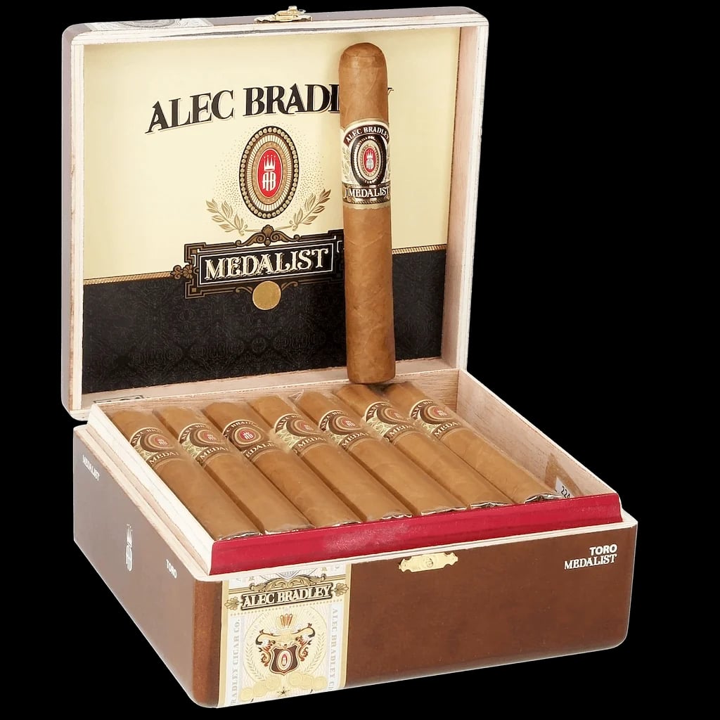Alec Bradley - Medalist - Toro - BOX OF 24