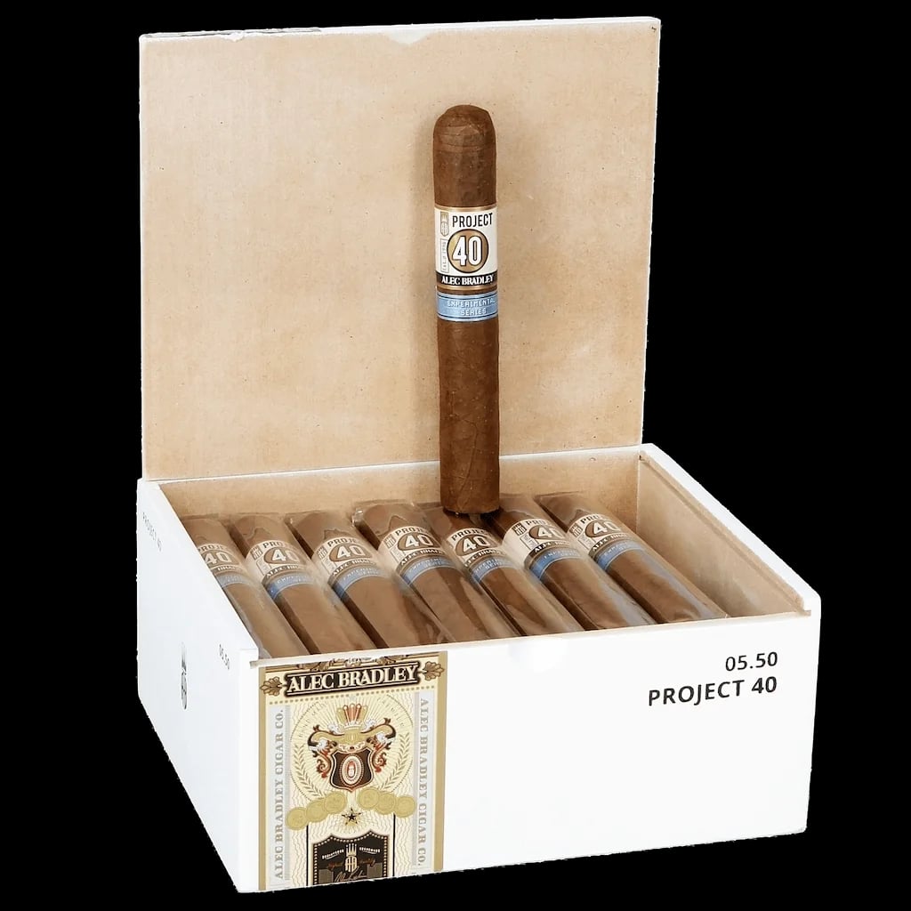 Alec Bradley - Project 40 - Robusto - BOX OF 24