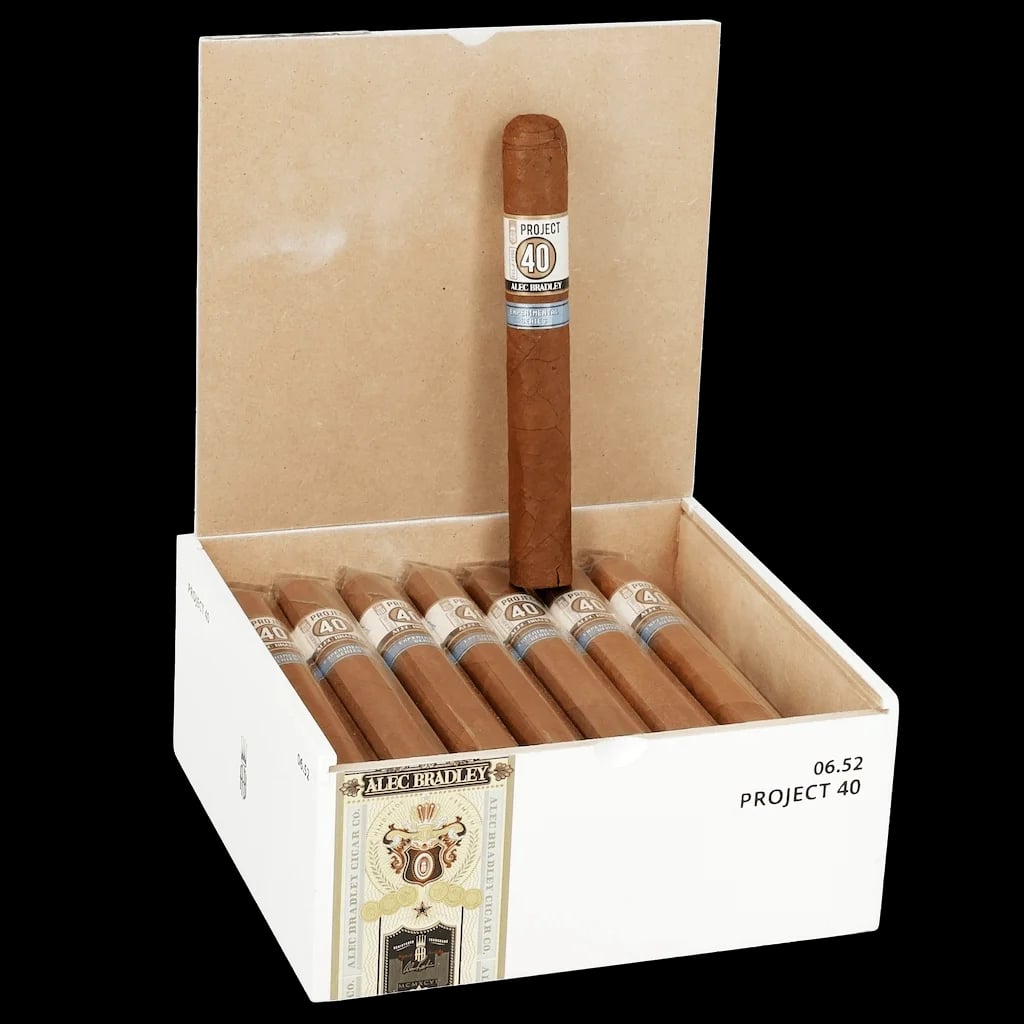 Alec Bradley - Project 40 - Toro - BOX OF 24