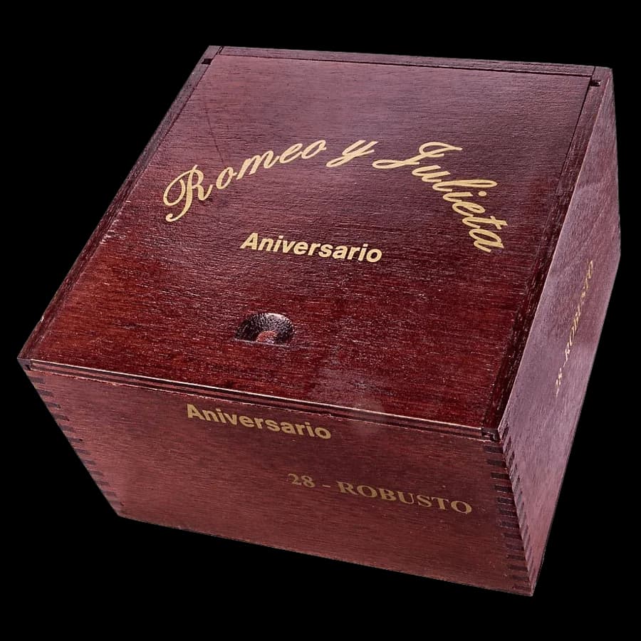 Romeo Y Julieta Aniversario Robusto 28